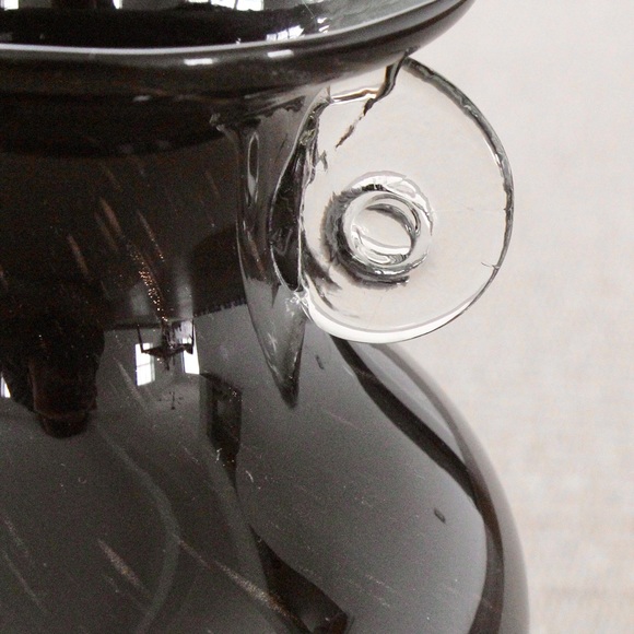 Vintage Black Aventurine Art Glass Vase Copper Dust Fleck Scroll Handle - Picture 5 of 6